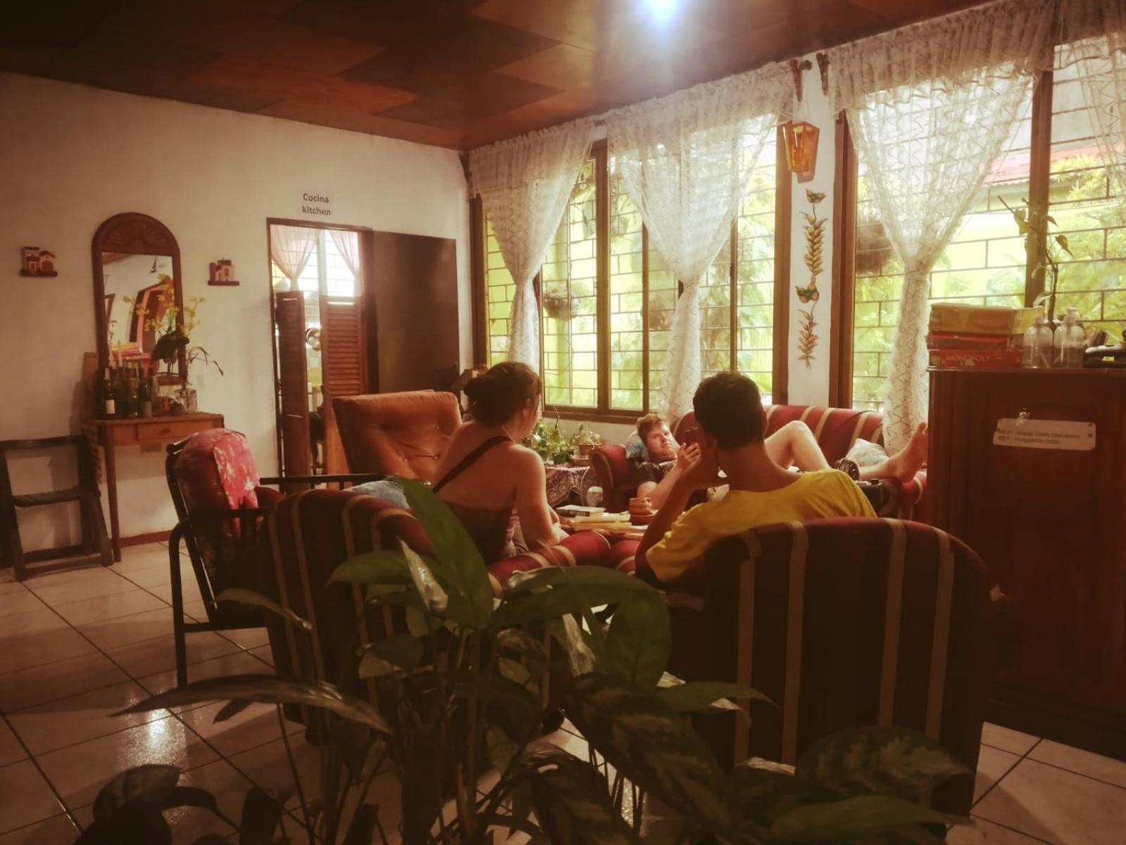 Hostal Dona Mercedes Juayua Exterior photo